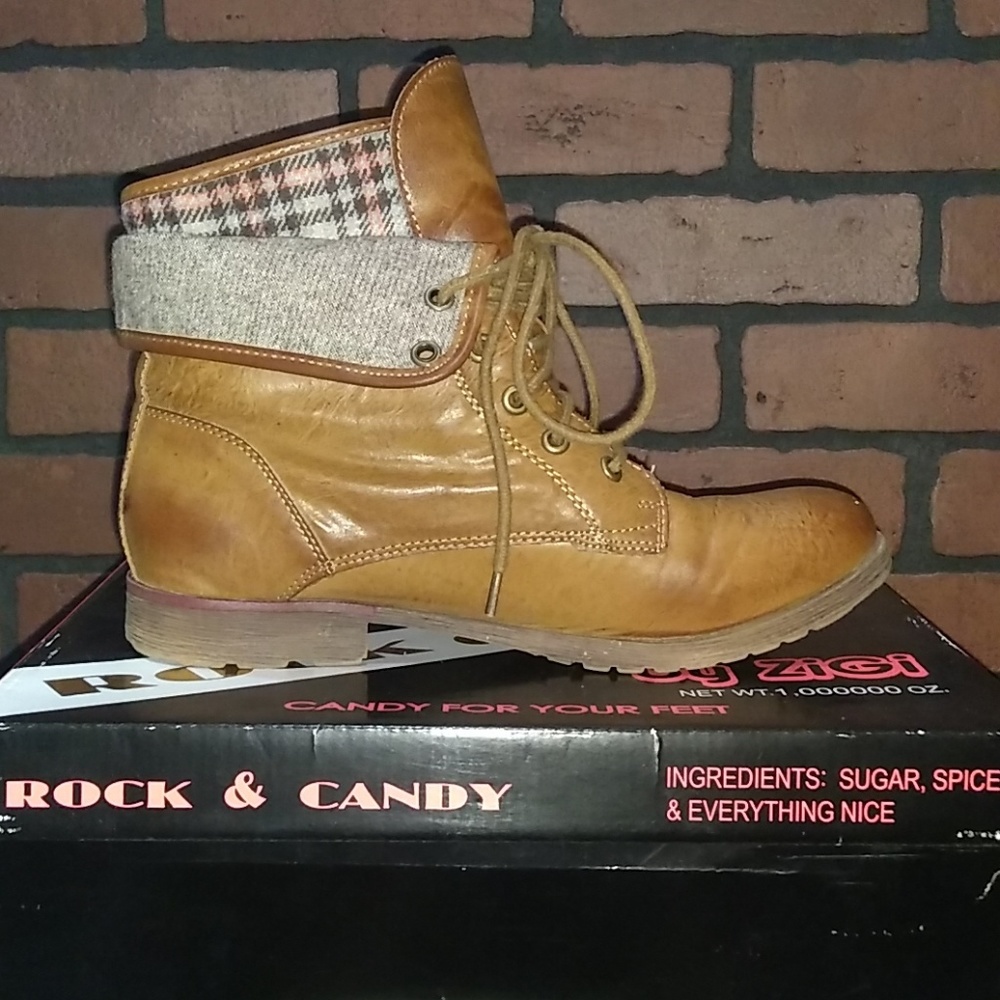 Combat Boots - Picture 3 of 6